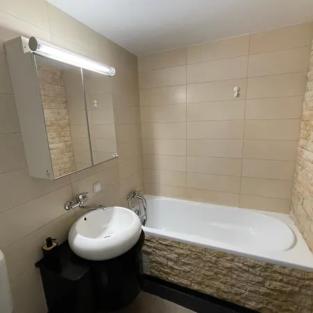 Apartment 布加勒斯特